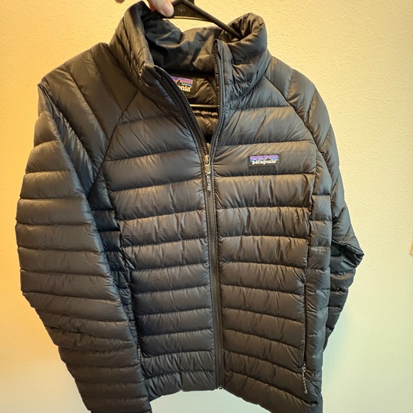 Patagonia Jackets & Blazers - BRAND NEW Patagonia Black Quilted Down Jacket